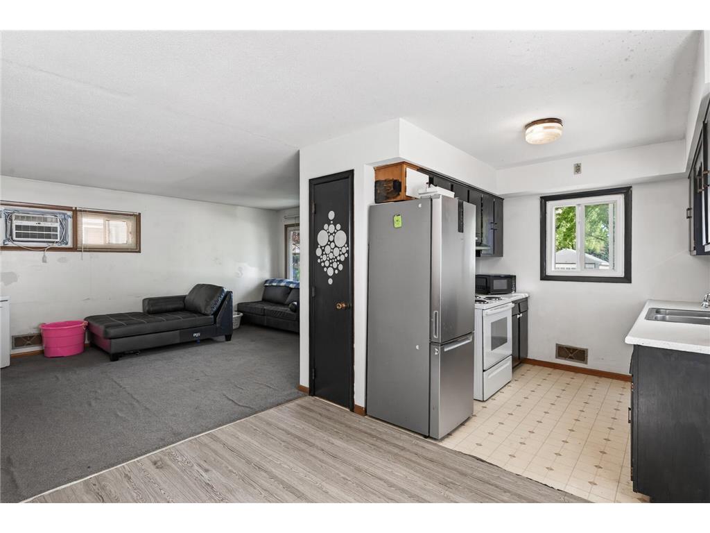 2519 3rd Avenue E North Saint Paul MN 55109 7072163 image7