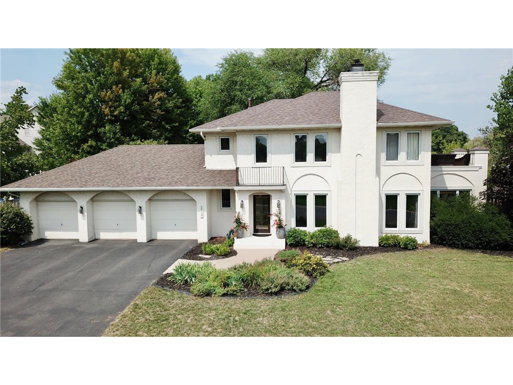 2519 E Hillwood Drive E Maplewood MN 55119 - Battle Creek 6433181 image1