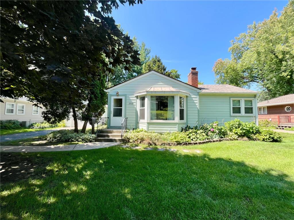 2519 Meridian Drive Golden Valley MN 55422 6582432 image1