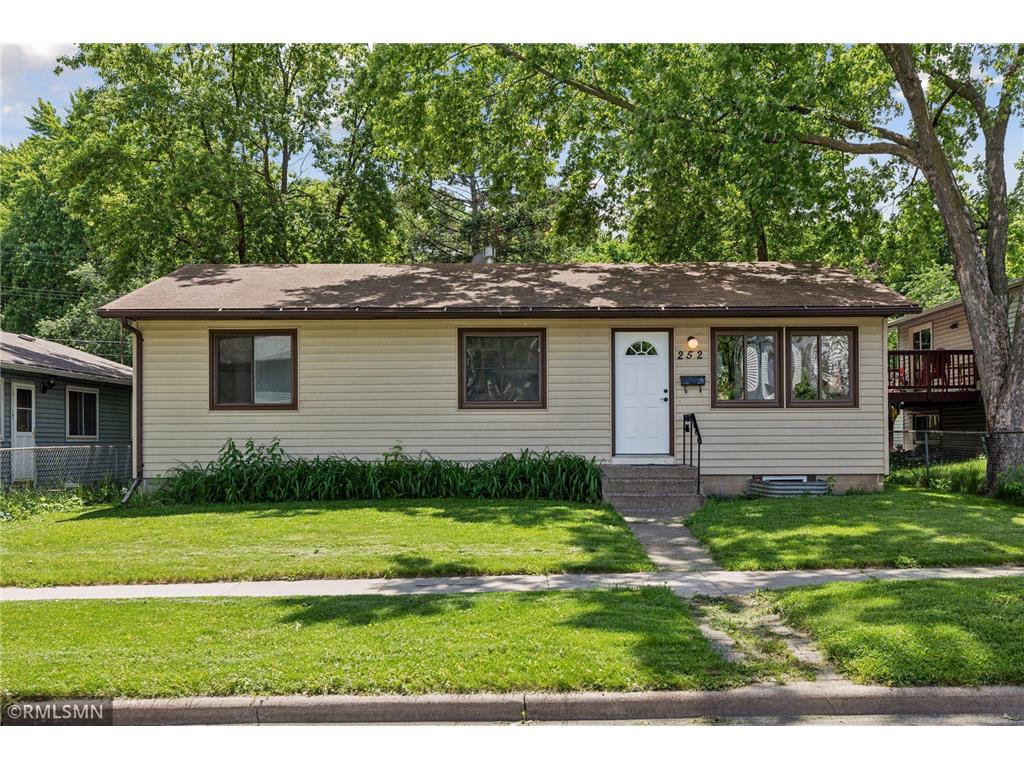 252 Robie Street E Saint Paul MN 55107 6538917 image1