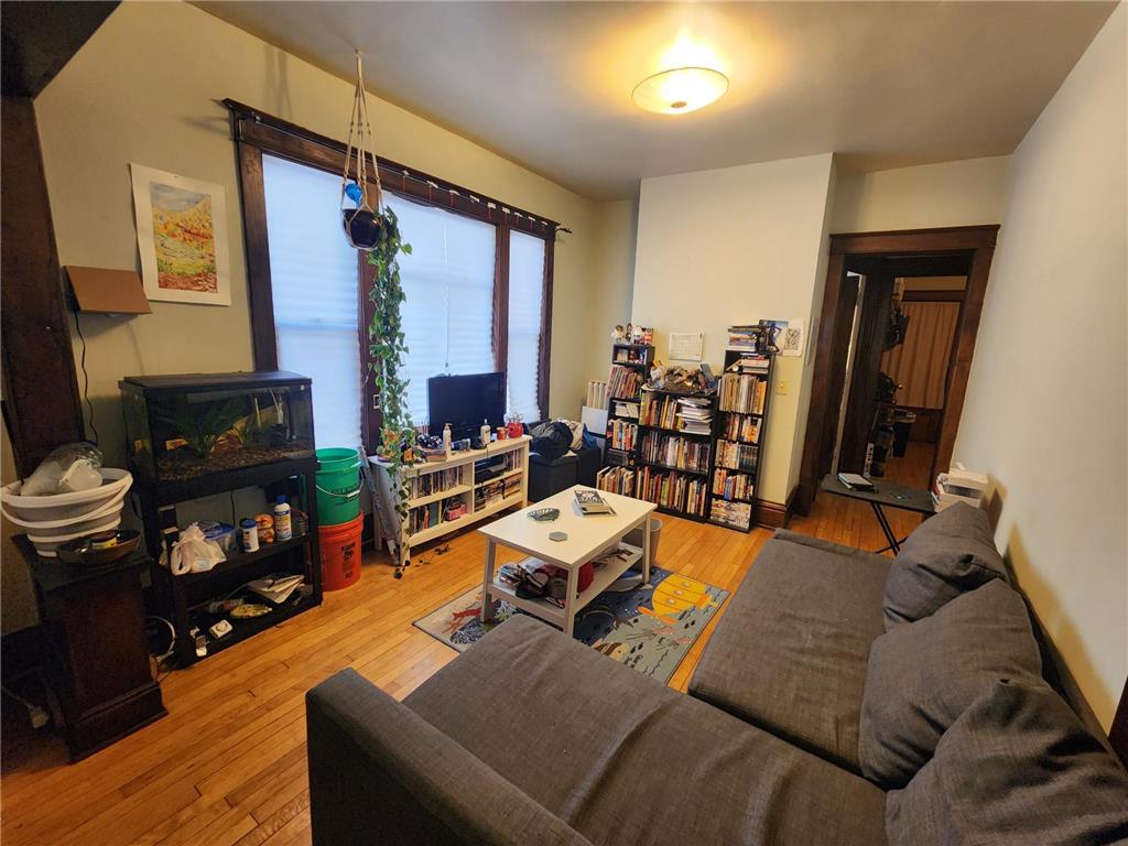 2520 Aldrich Avenue S Minneapolis MN 55405 6736731 image1