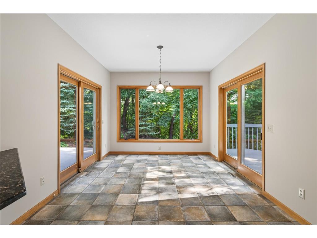 2520 Arbor Court Mendota Heights MN 55120 6822410 image19