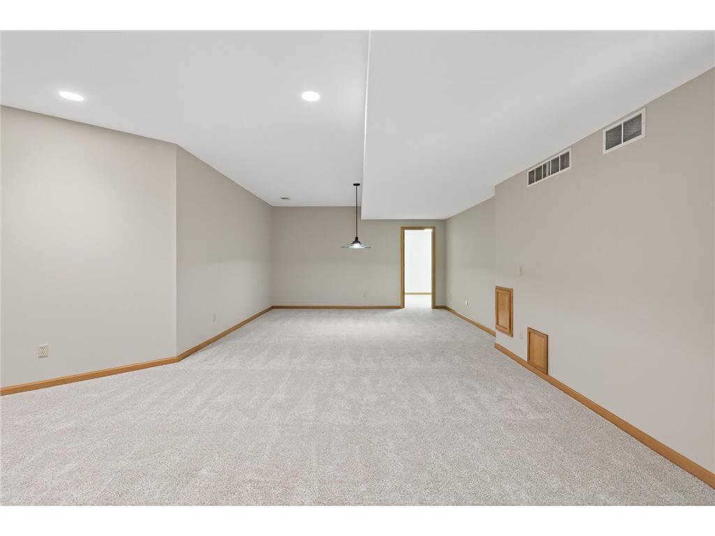 2520 Arbor Court Mendota Heights MN 55120 6822410 image33