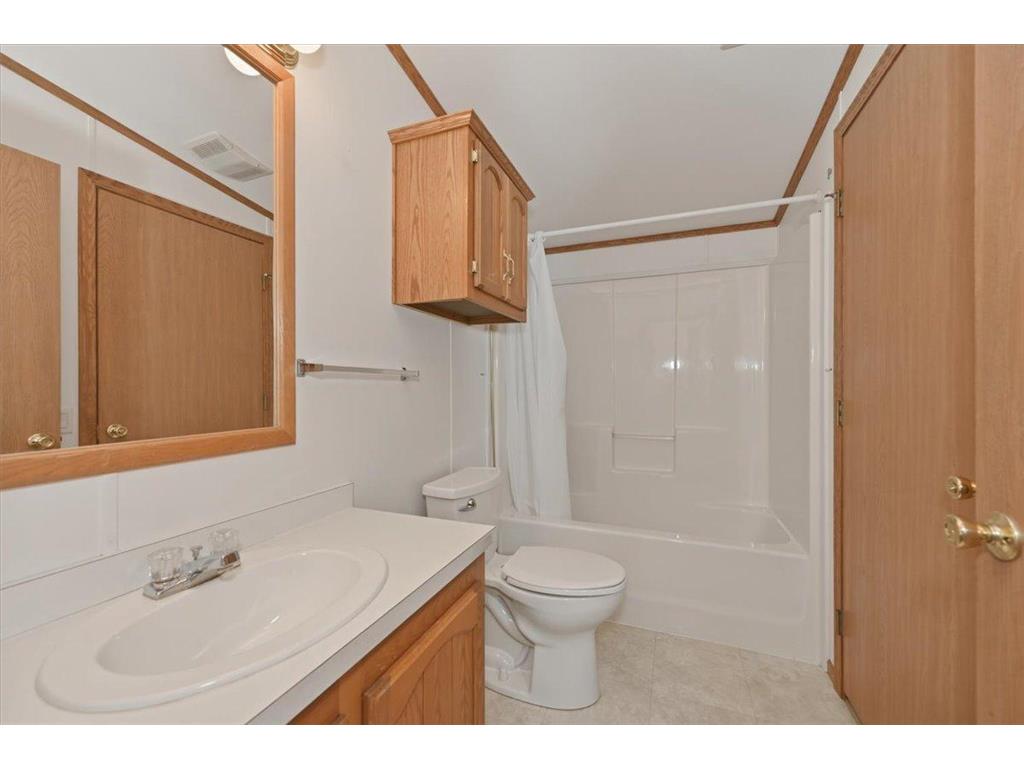 2520 N 17th Street Superior WI 54880 7070079 image19