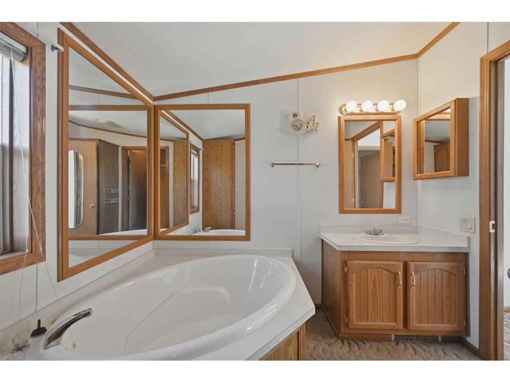 2520 N 17th Street Superior WI 54880 7070079 image2