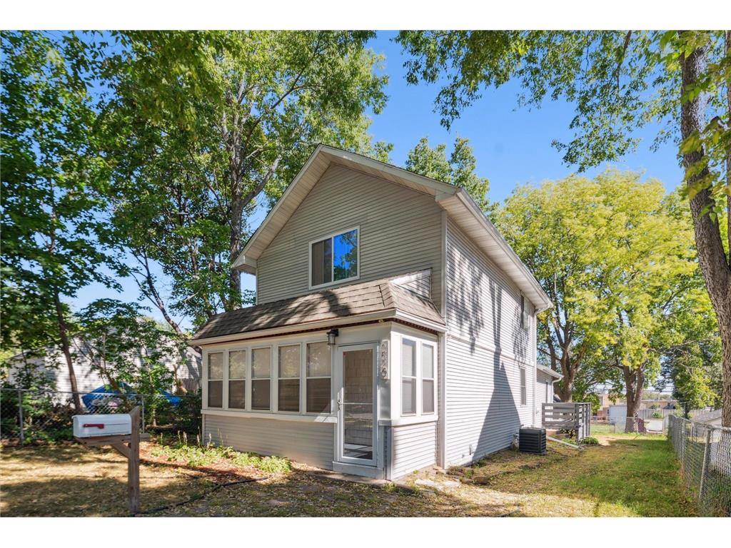 2520 N 4th Street Minneapolis MN 55411 6608498 image1