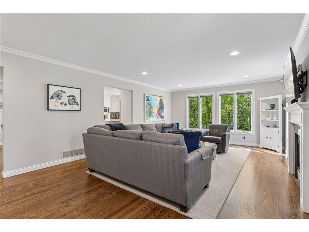 2521 Abbey Hill Drive Minnetonka MN 55305 7043521 image7