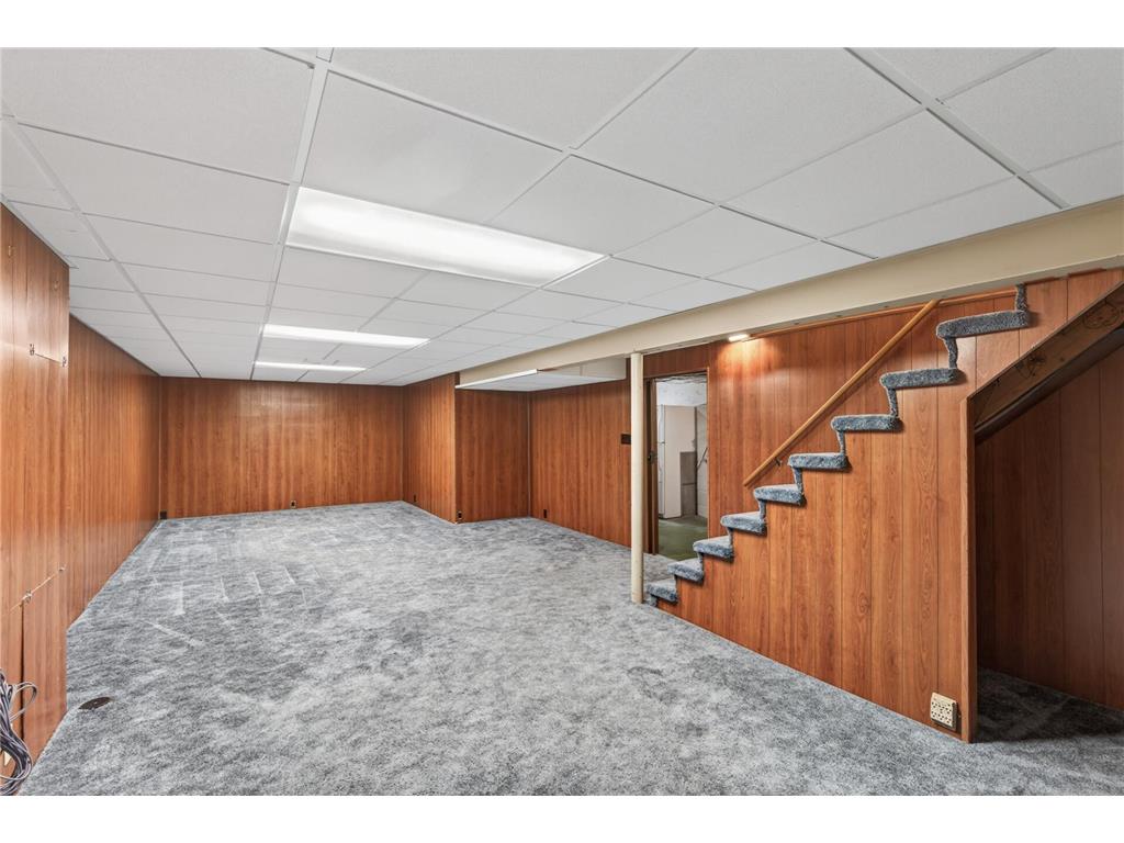 2521 Cedar Avenue White Bear Lake MN 55110 7057208 image17
