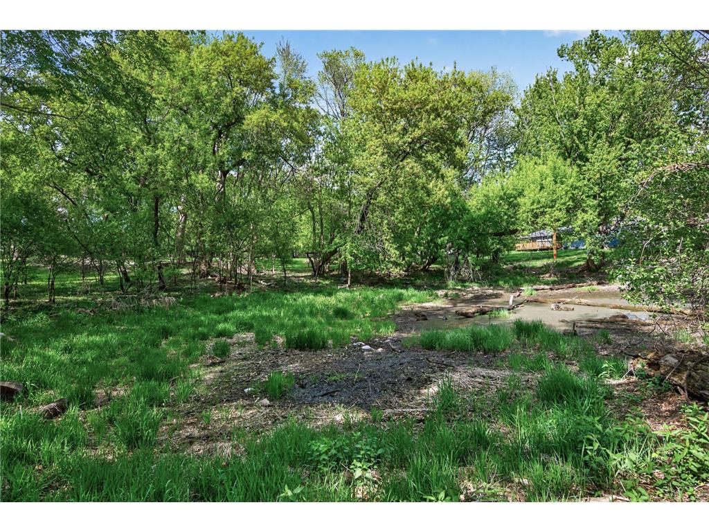 2521 Cedar Avenue White Bear Lake MN 55110 7057208 image25