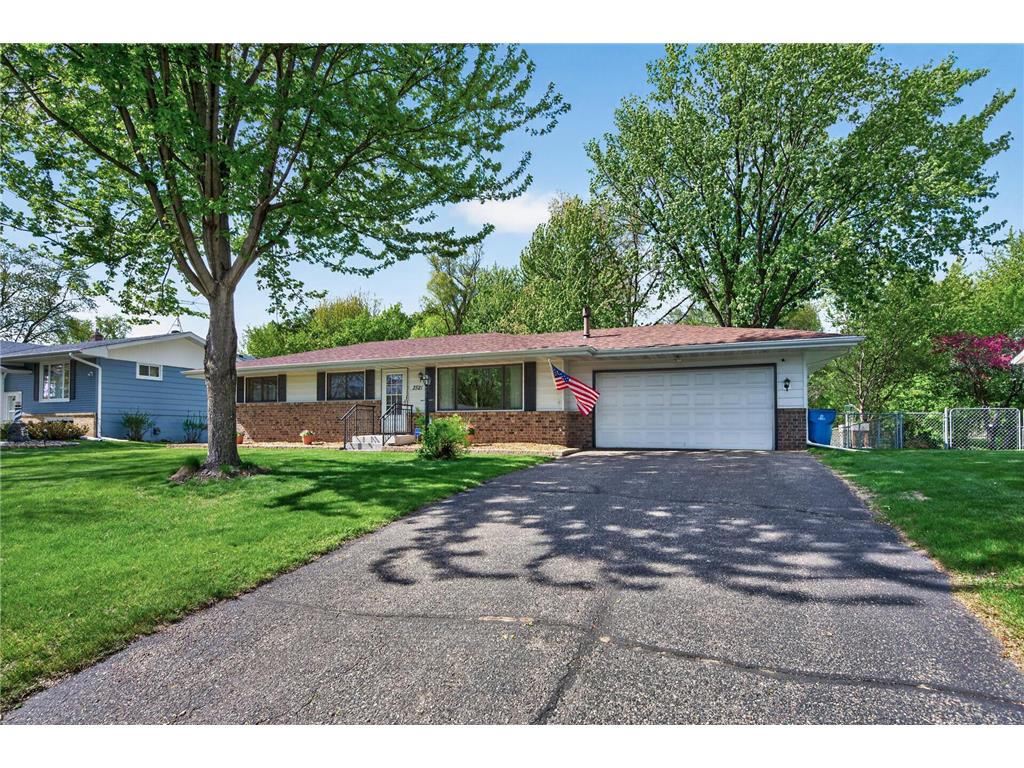 2521 Cedar Avenue White Bear Lake MN 55110 7057208 image26