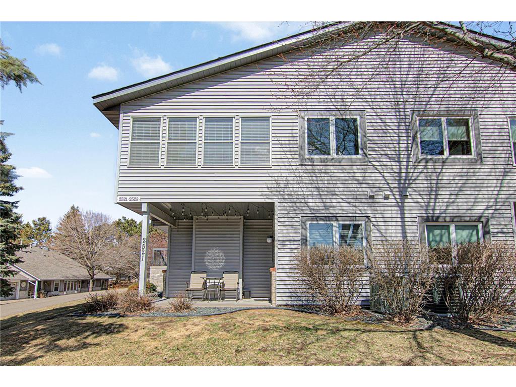 2521 Sumac Ridge White Bear Lake MN 55110 7042689 image2