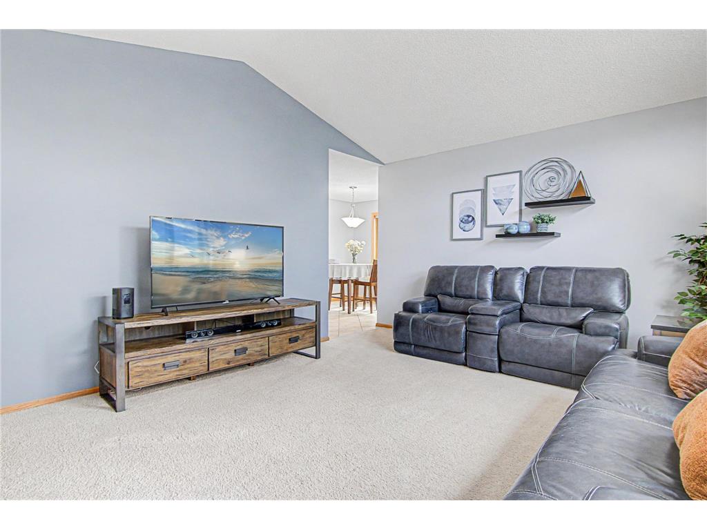2521 Sumac Ridge White Bear Lake MN 55110 7042689 image20