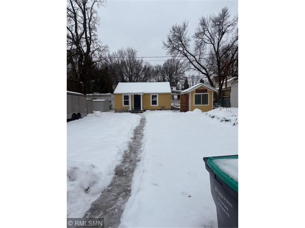 2522 15th Avenue E North Saint Paul MN 55109 7011589 image1