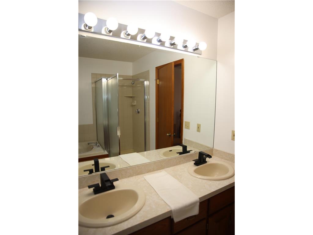 2522 Windsor Lane Woodbury MN 55125 7064642 image35