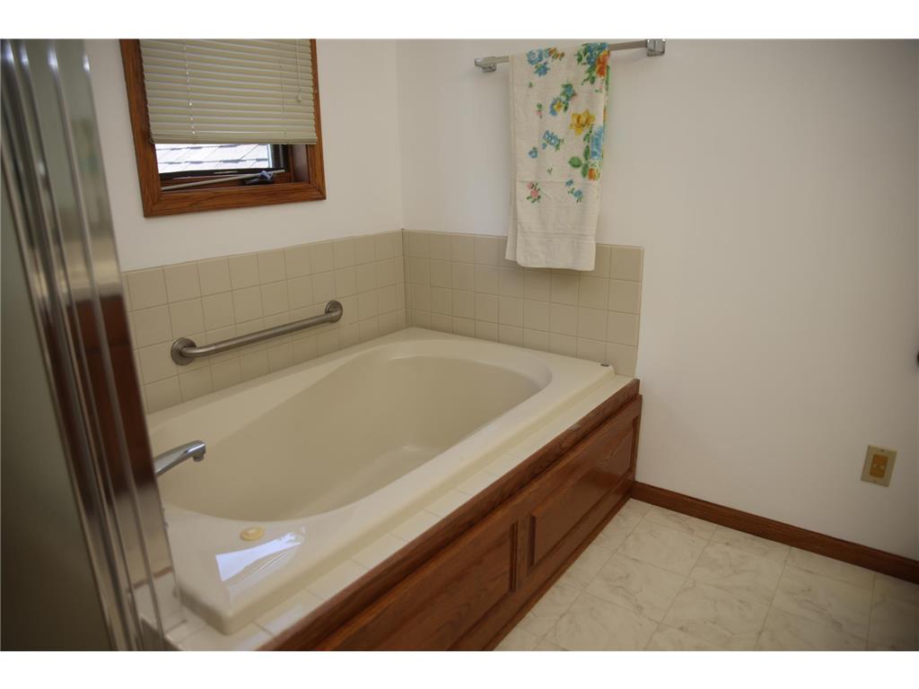 2522 Windsor Lane Woodbury MN 55125 7064642 image37
