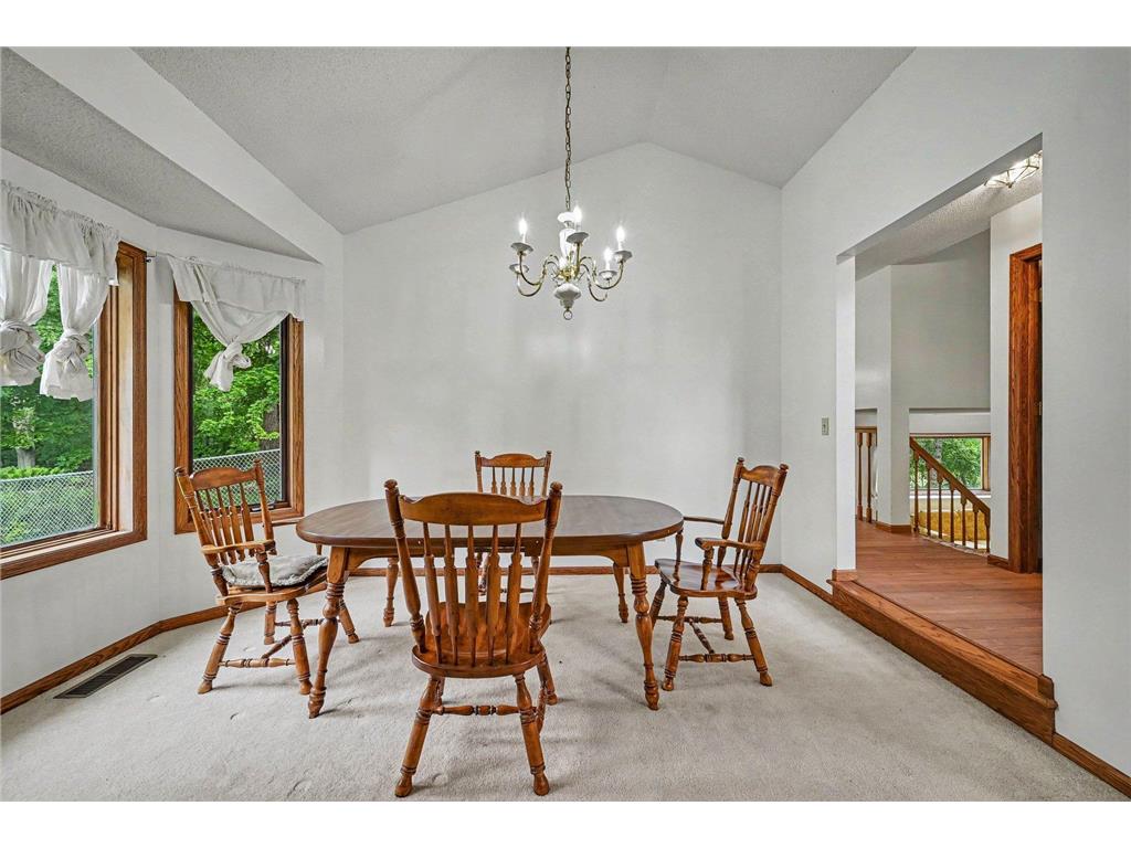 2522 Windsor Lane Woodbury MN 55125 7094095 image11