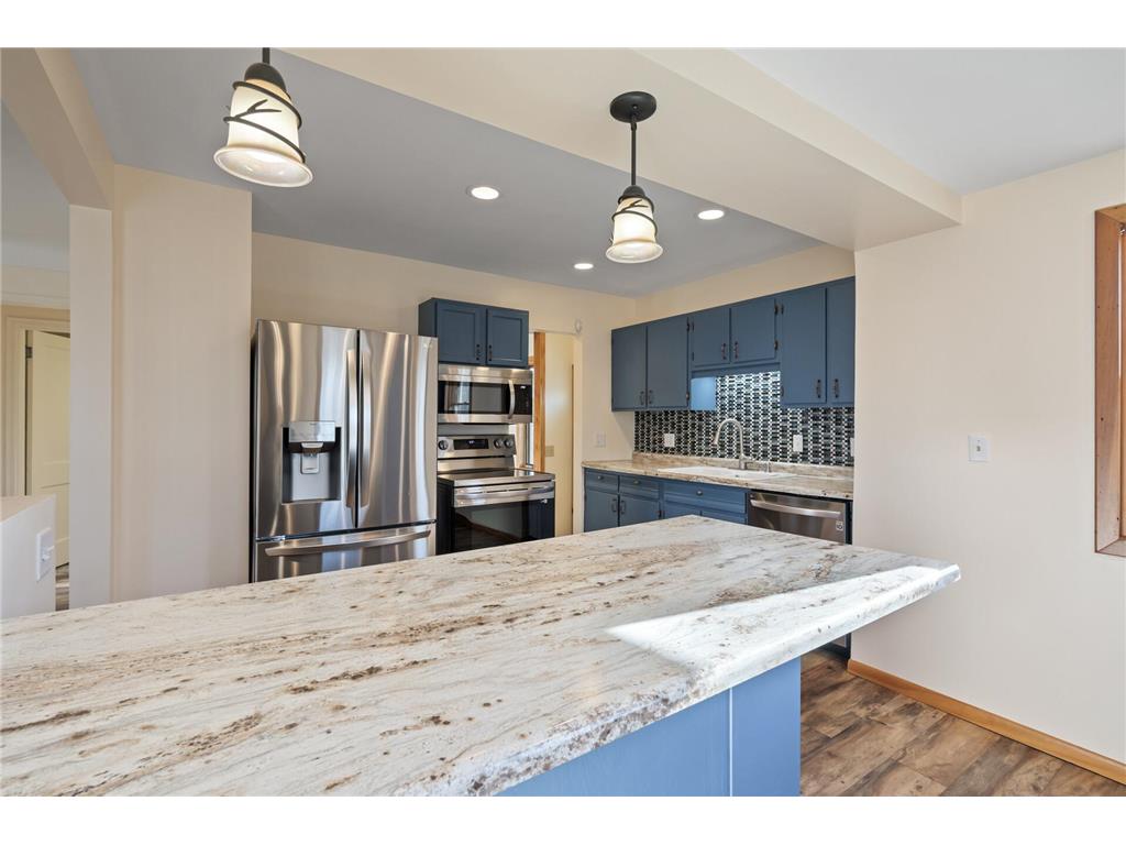 2523 Madison Street NE Minneapolis MN 55418 6464403 image1
