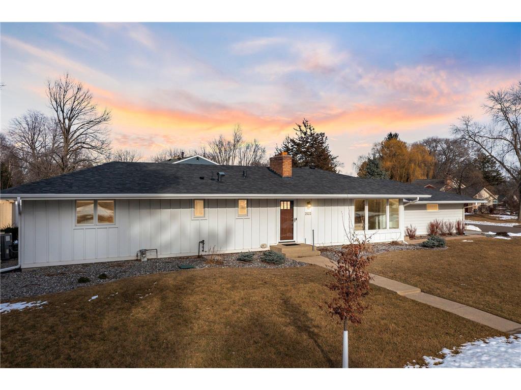 2523 Stanbridge Street Roseville MN 55113 6676308 image1