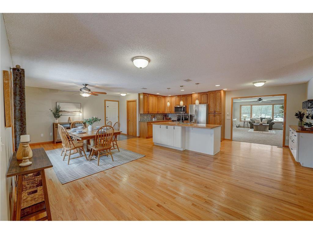 25231 Itasca Avenue Chisago City MN 55025 - Little Comfort 6491392 image1