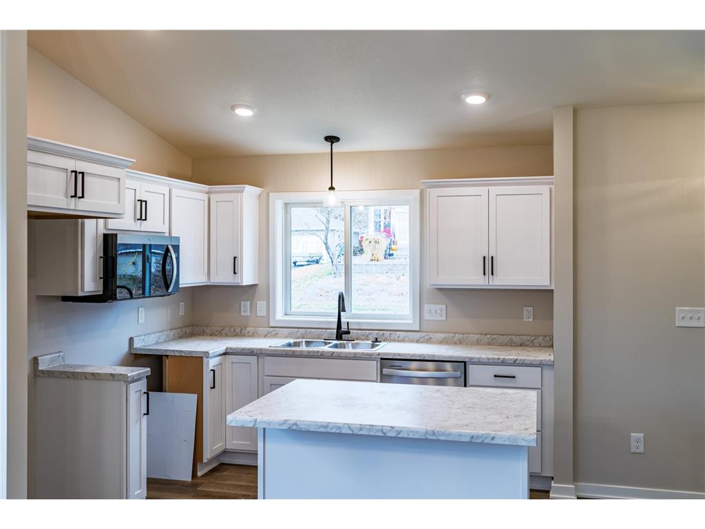 2524 15 Street SE Rochester MN 55904 6785905 image4