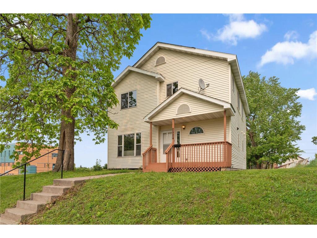 2524 Bryant Avenue N Minneapolis MN 55411 6730509 image1