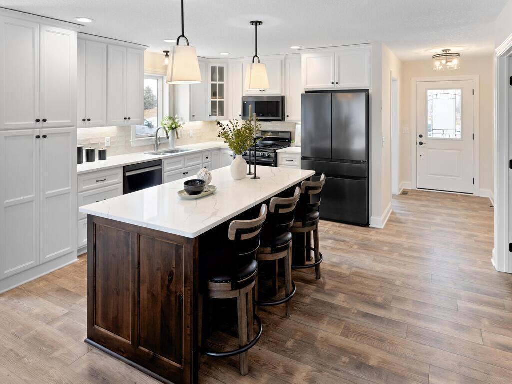 2524 Buchanan Lane S Cambridge MN 55008 7005555 image7