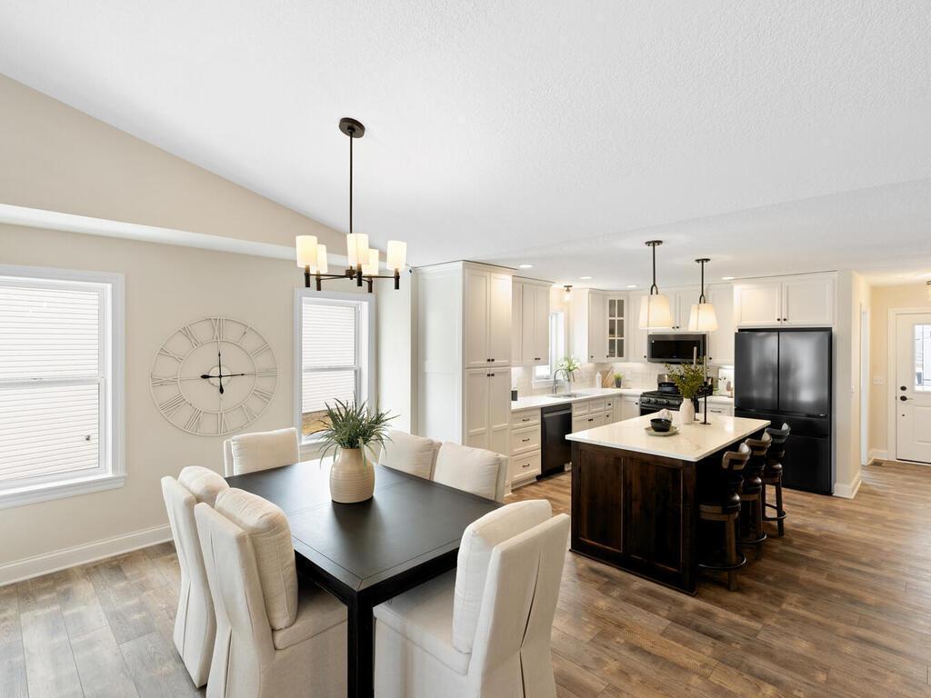 2524 Buchanan Lane S Cambridge MN 55008 7005555 image9