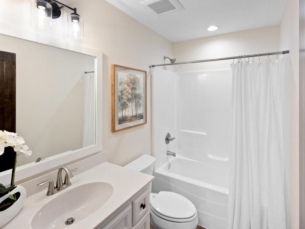 2524 Buchanan Lane S Cambridge MN 55008 7078868 image15