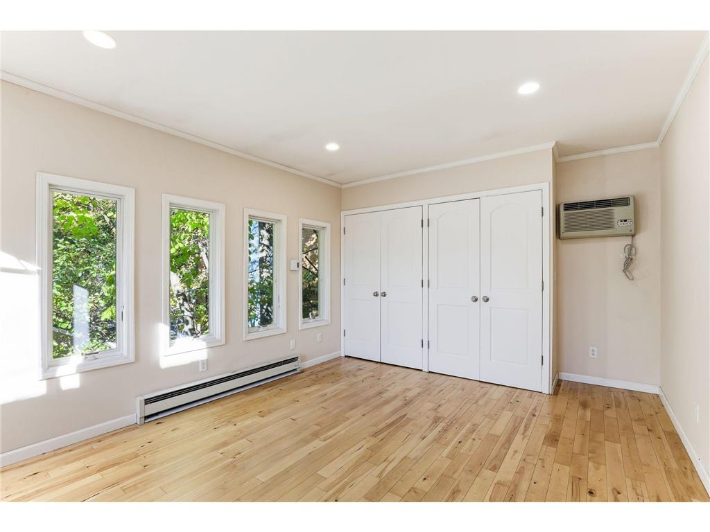 2524 Pillsbury Avenue S Minneapolis MN 55404 6808064 image18