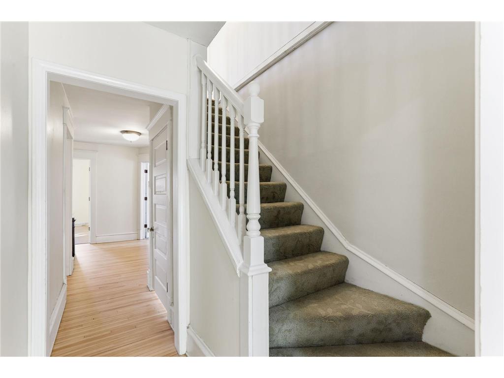 2524 Pillsbury Avenue S Minneapolis MN 55404 6808064 image24