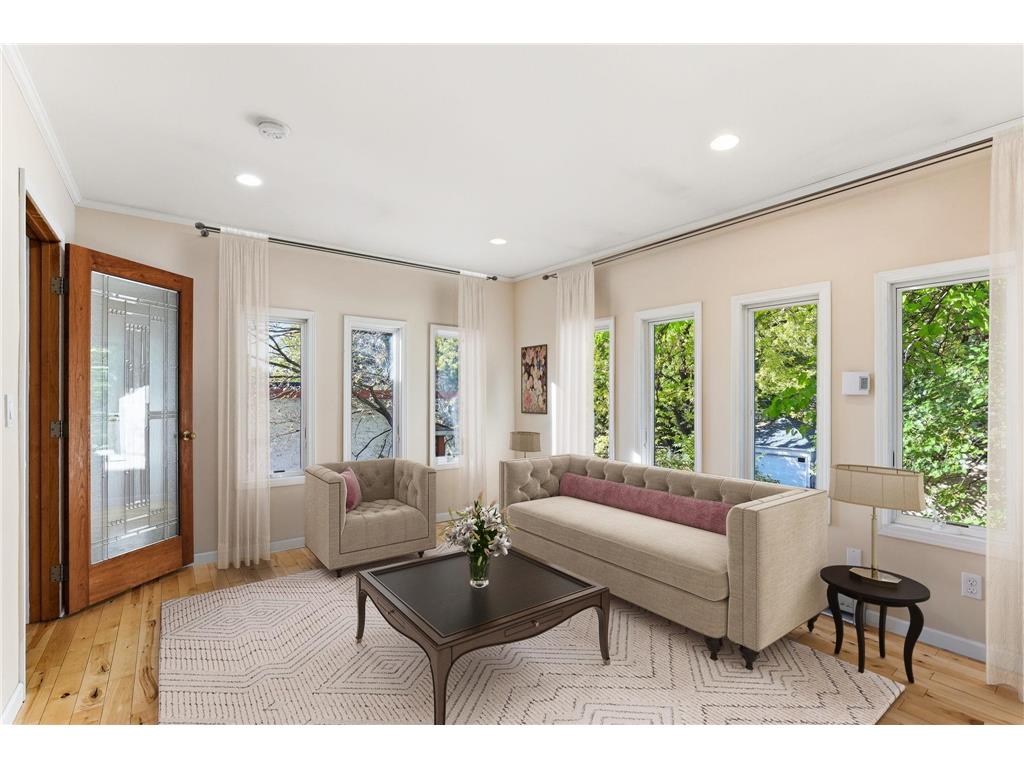 2524 Pillsbury Avenue S Minneapolis MN 55404 6808064 image7