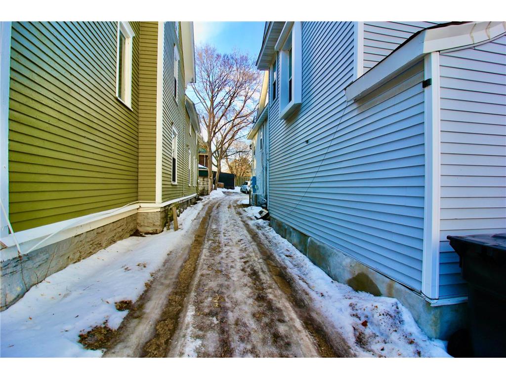 2524 Portland Avenue Minneapolis MN 55404 7004435 image14