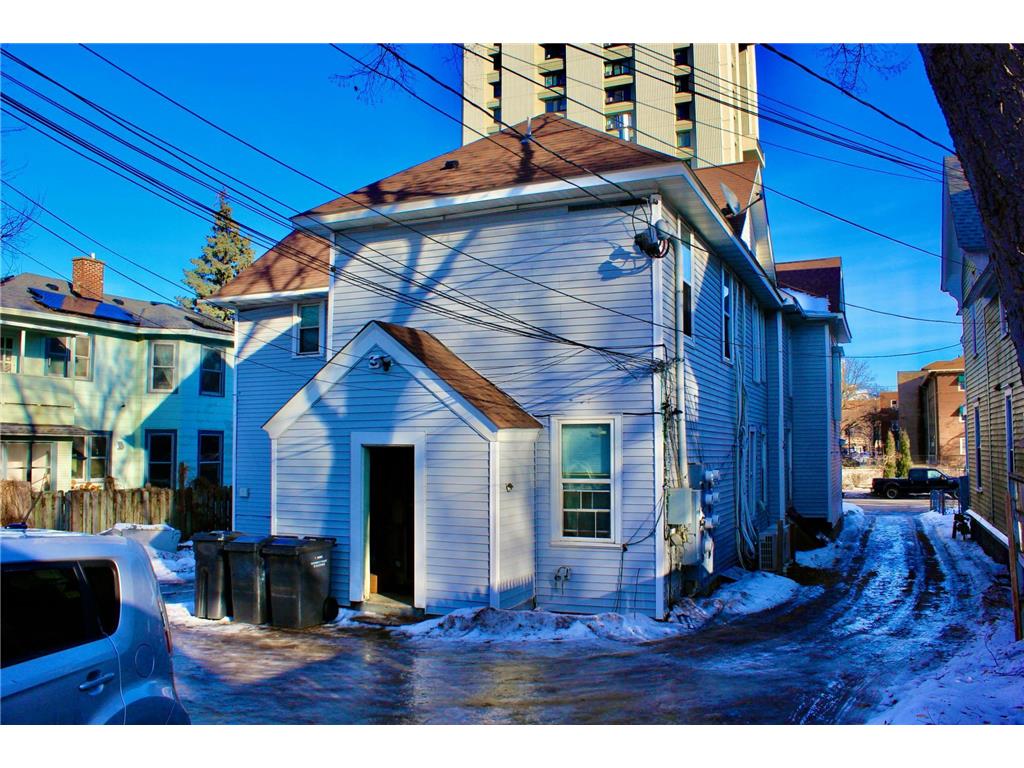 2524 Portland Avenue Minneapolis MN 55404 7004435 image15