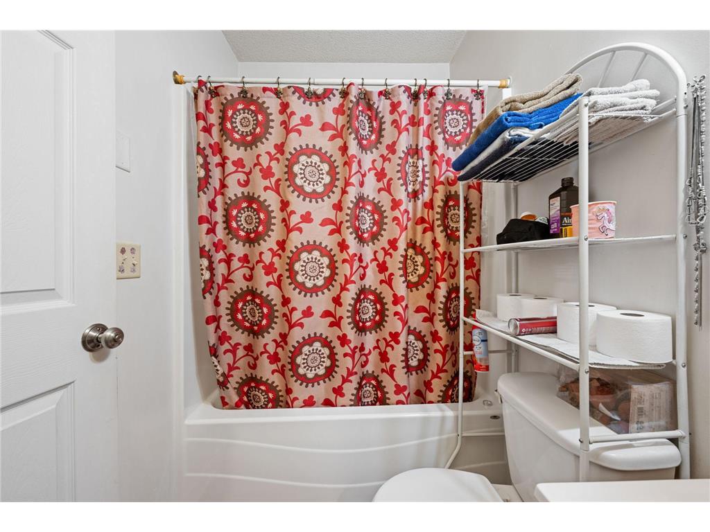2524 Portland Avenue Minneapolis MN 55404 7048349 image19