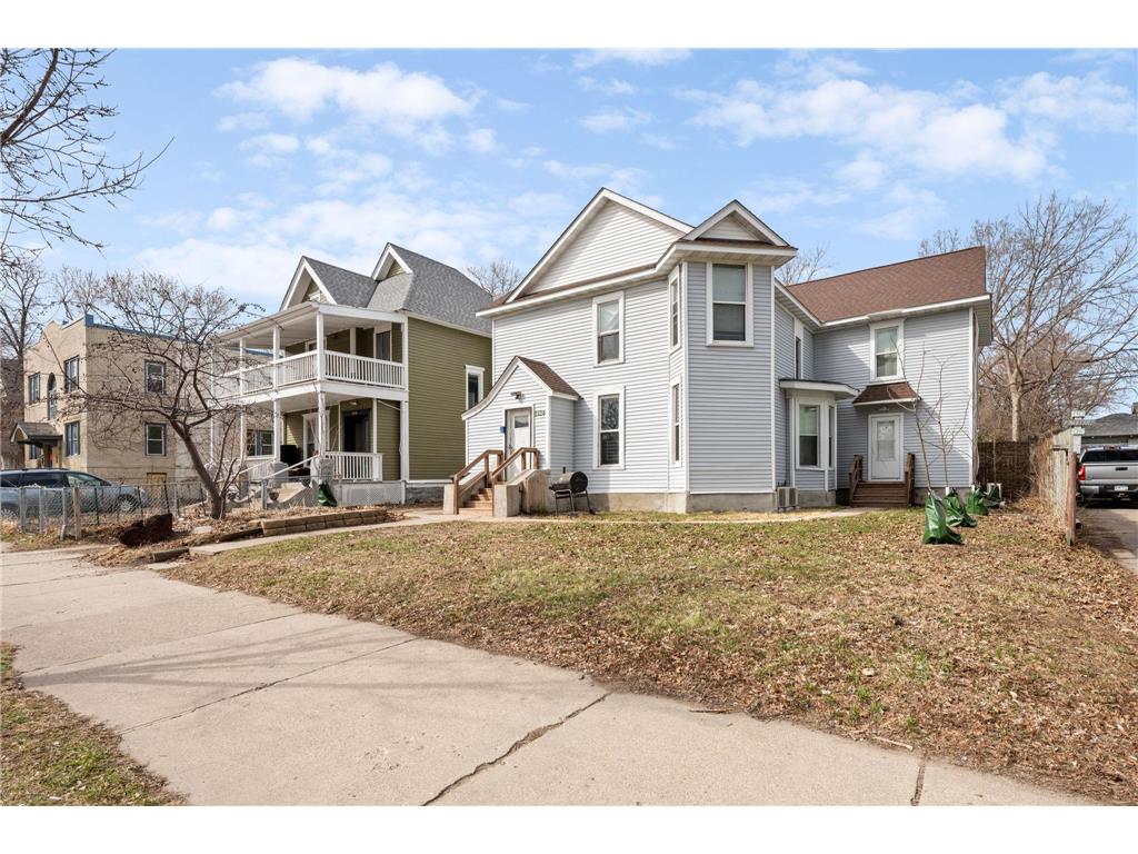 2524 Portland Avenue Minneapolis MN 55404 7048349 image2