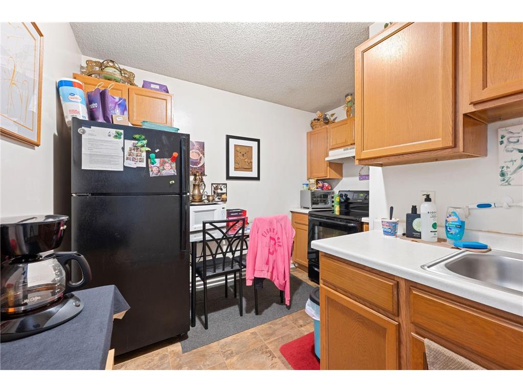 2524 Portland Avenue Minneapolis MN 55404 7048349 image21