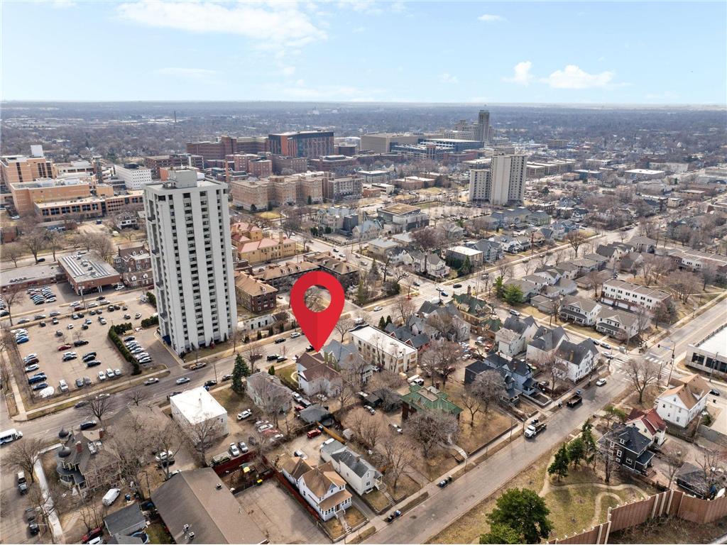 2524 Portland Avenue Minneapolis MN 55404 7048349 image43