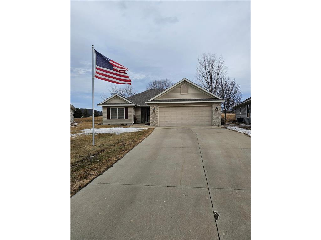 2525 7th Avenue SE Willmar MN 56201 6679835 image1