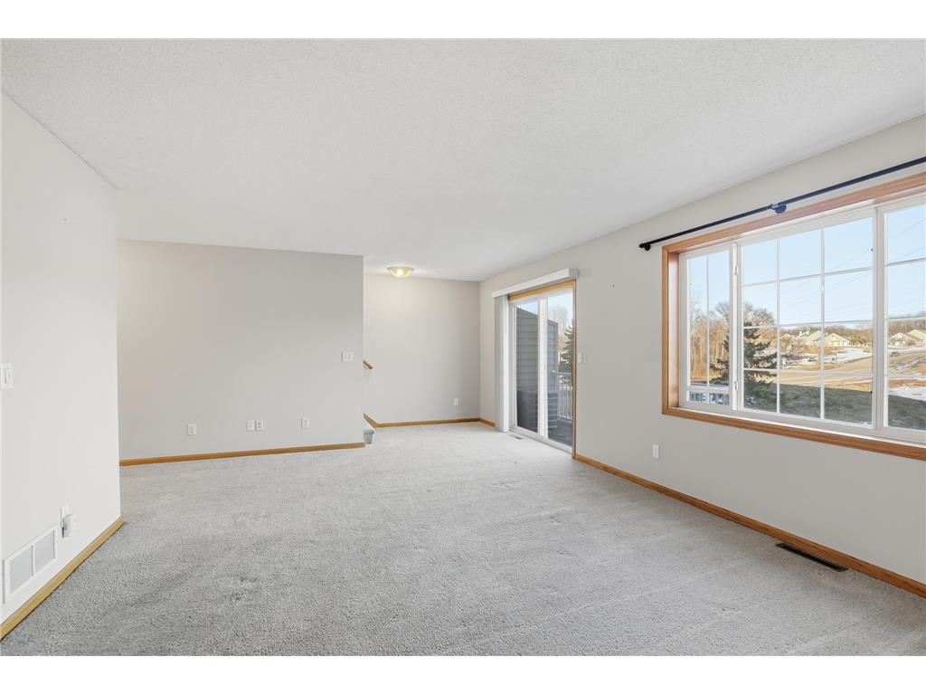 2525 Cobble Hill Court #J Woodbury MN 55125 7023032 image4