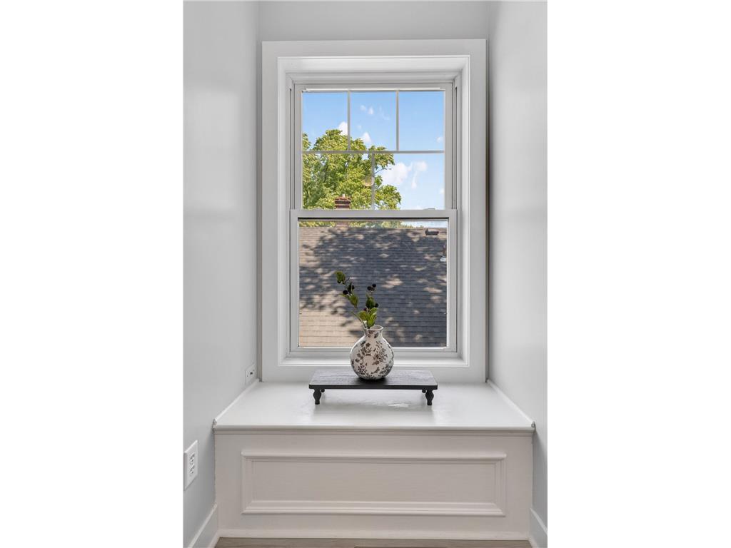 2525 James Avenue N Minneapolis MN 55411 7080048 image33