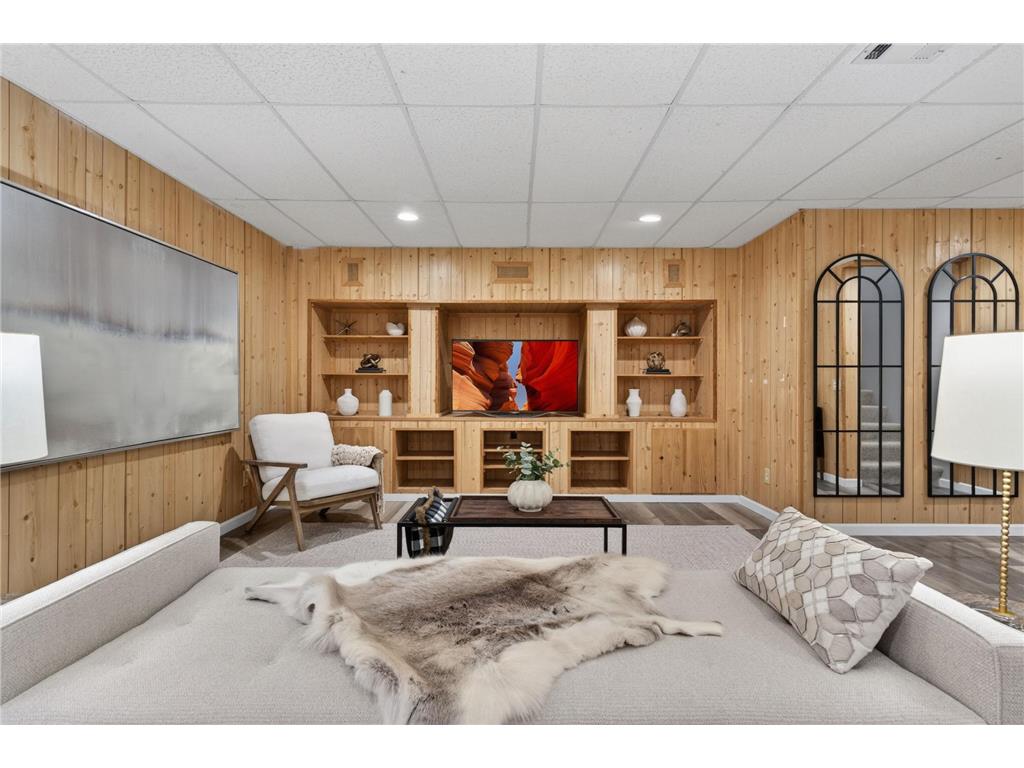 2525 James Avenue N Minneapolis MN 55411 7080048 image38