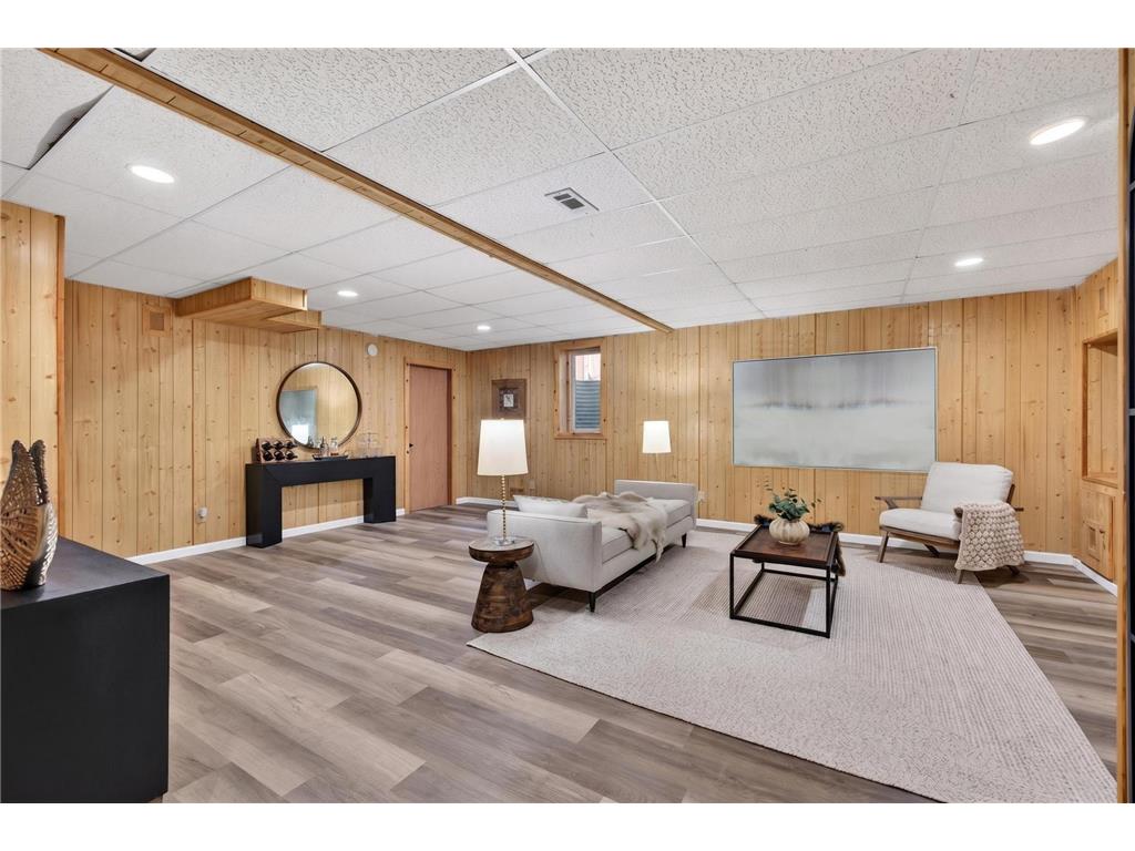 2525 James Avenue N Minneapolis MN 55411 7080048 image39