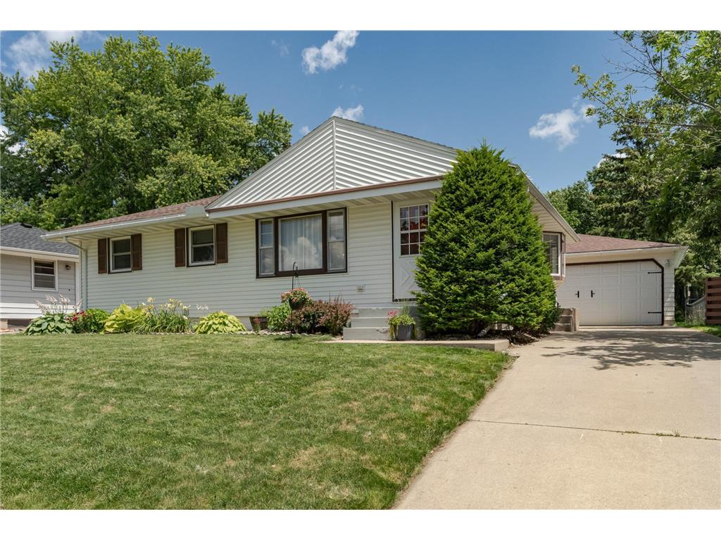 2526 12th Avenue NW Rochester MN 55901 6566665 image1