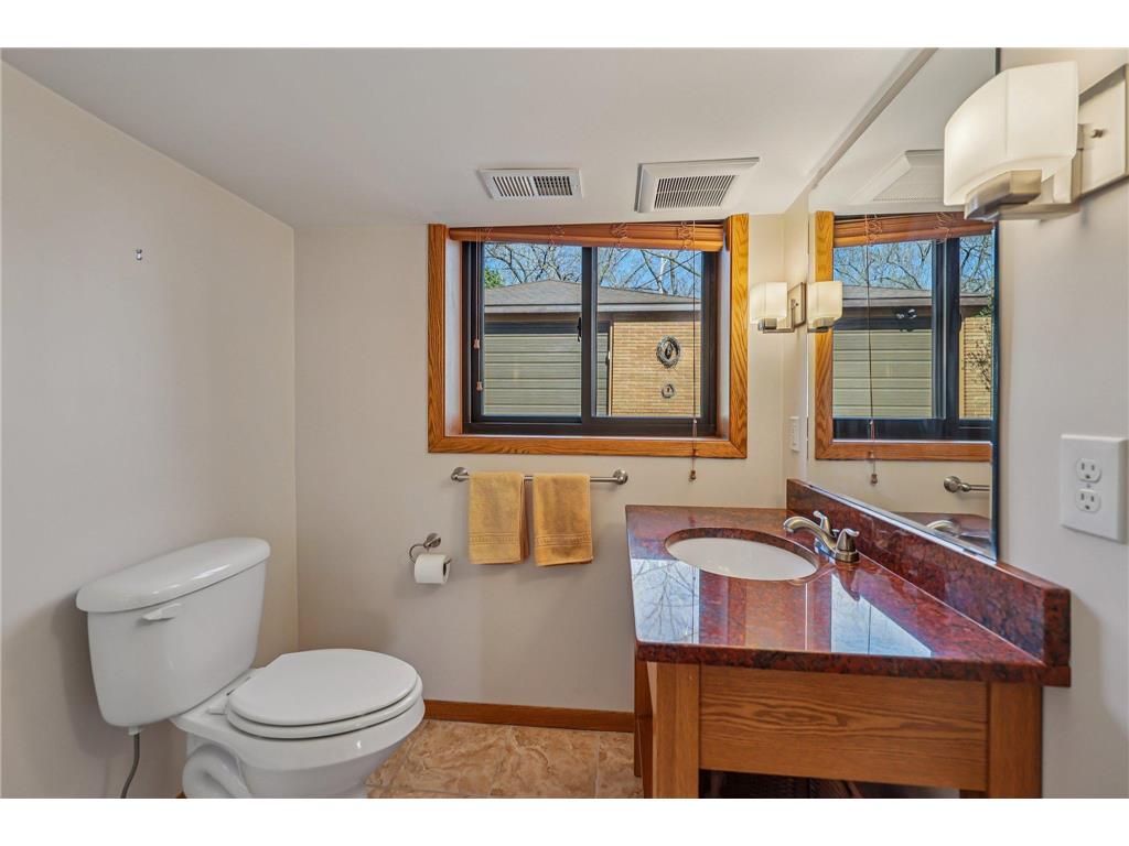 2526 Bittersweet Lane Maplewood MN 55109 7029695 image19