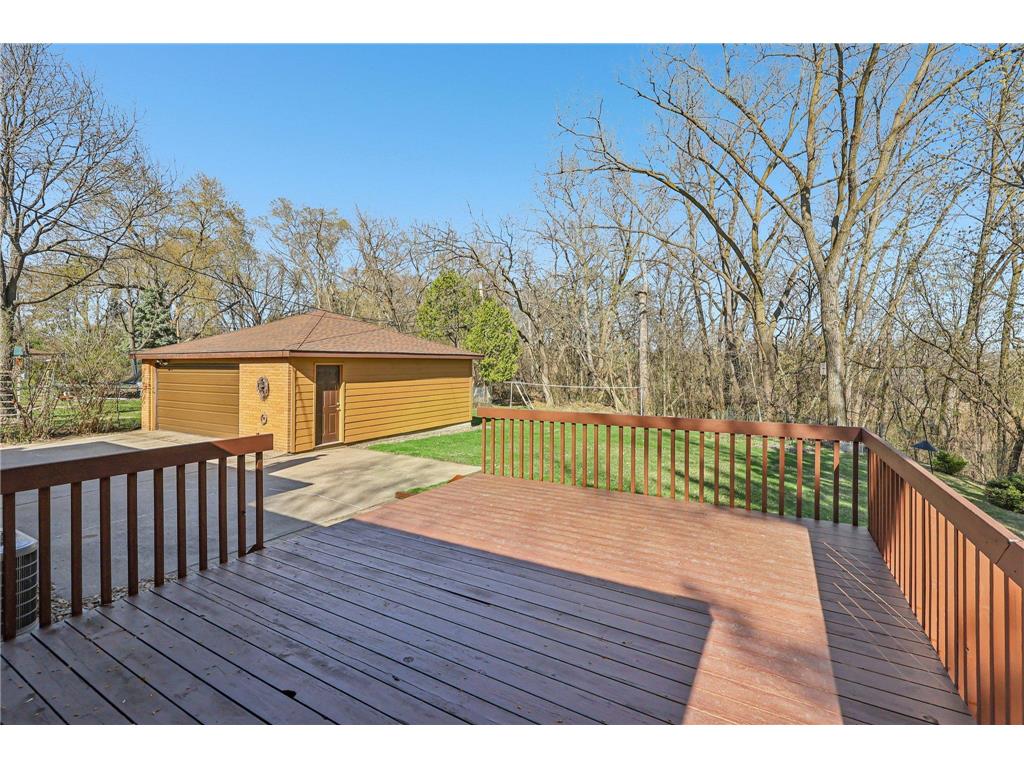 2526 Bittersweet Lane Maplewood MN 55109 7029695 image30
