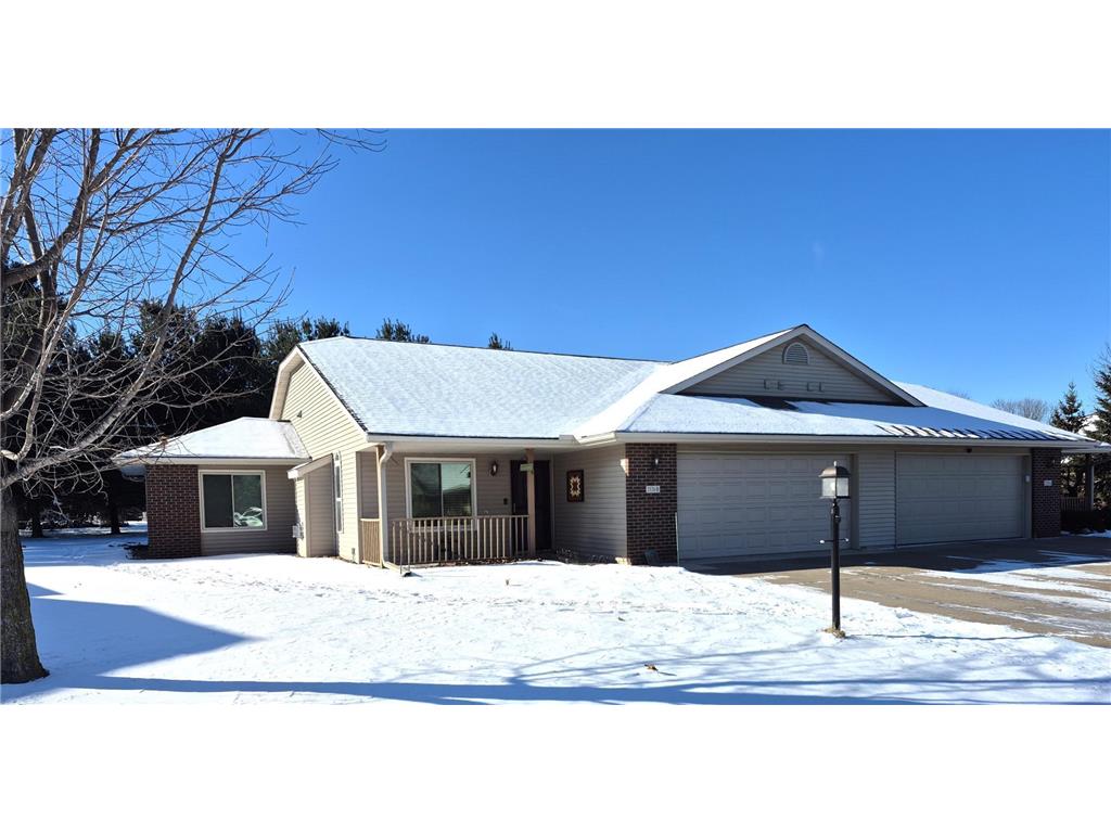 2526 Hils Court #B Menomonie WI 54751 6657089 image1