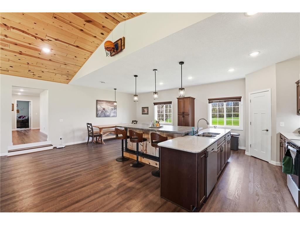 25265 Marsh Road Milaca MN 56353 7064504 image10