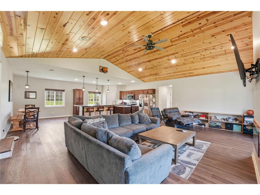 25265 Marsh Road Milaca MN 56353 7064504 image11
