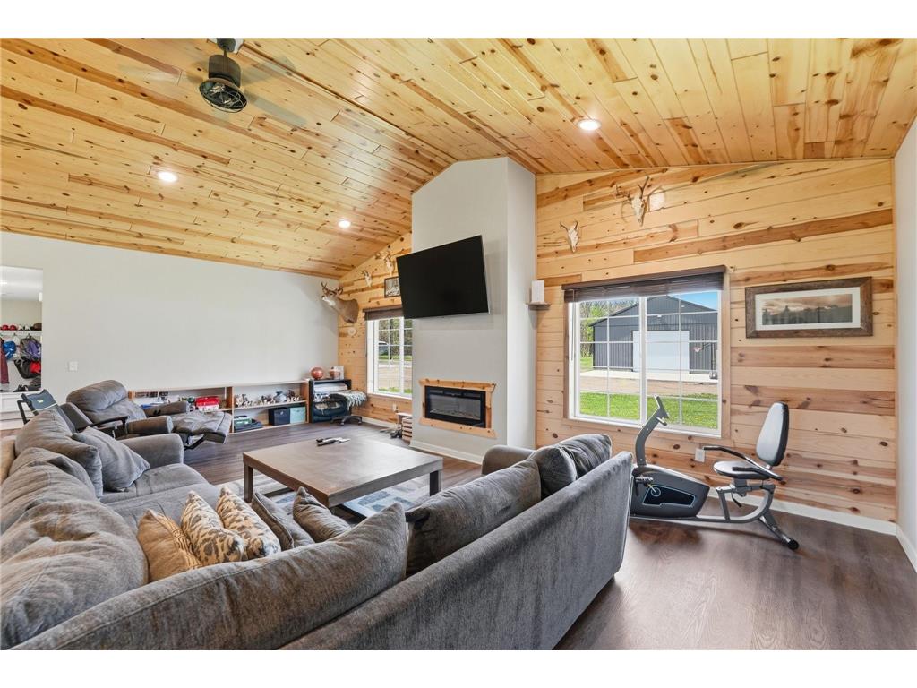25265 Marsh Road Milaca MN 56353 7064504 image14