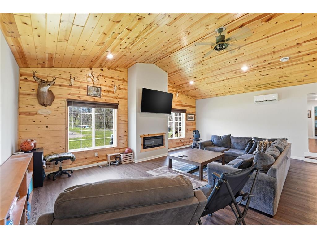 25265 Marsh Road Milaca MN 56353 7064504 image15